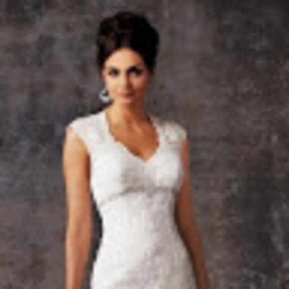 Meet your Posher, Arianna - Picture 1 of 1